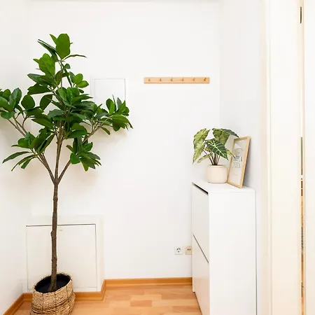 Staytime - Lemon Loft Daire Dresden